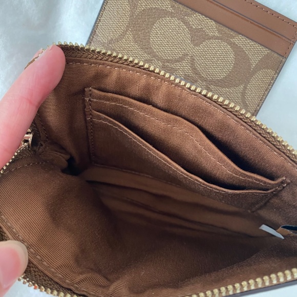 Coach brown monogram wristlet & card holder - Picture 3 of 4